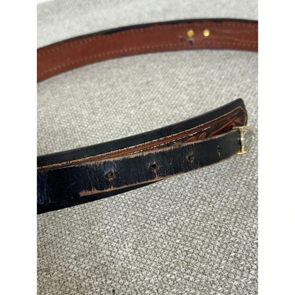 Unbranded this vintage